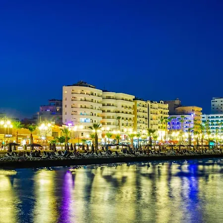 Palmbeach Finikoudes - 1min To Appartement