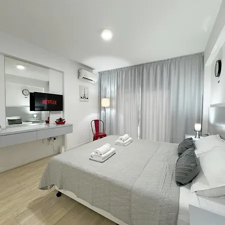 Palmbeach Finikoudes - 1min To דירה לרנקה