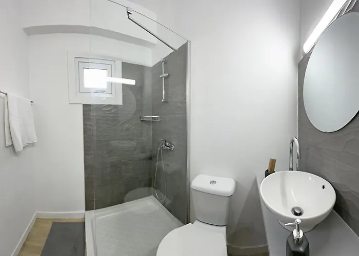 Palmbeach Finikoudes - 1min To * Larnaca