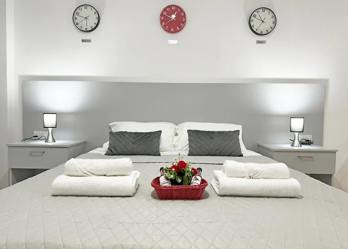 Palmbeach Finikoudes - 1min To Appartamento *