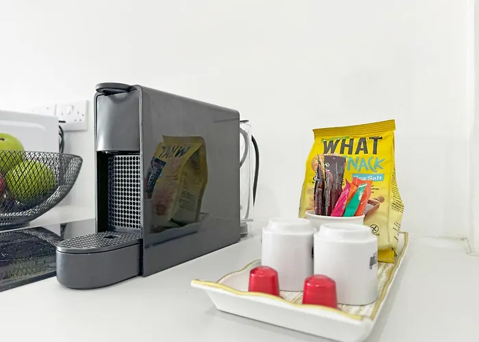 Palmbeach Finikoudes - 1min To *